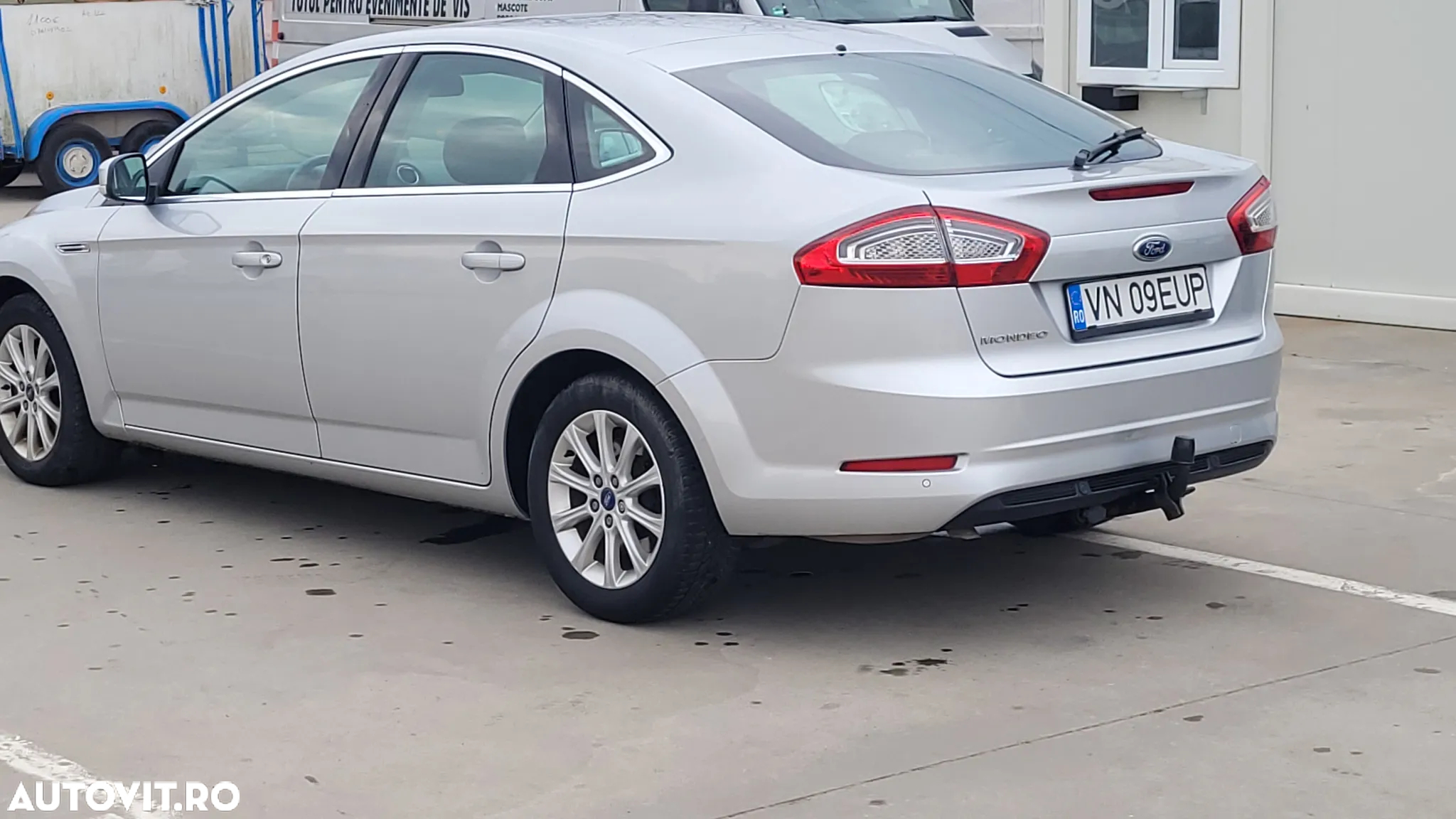 Ford Mondeo - 8