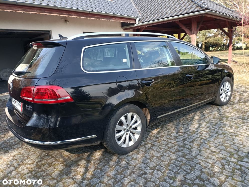 Volkswagen Passat Variant 2.0 TDI BlueMotion Technology Comfortline - 4