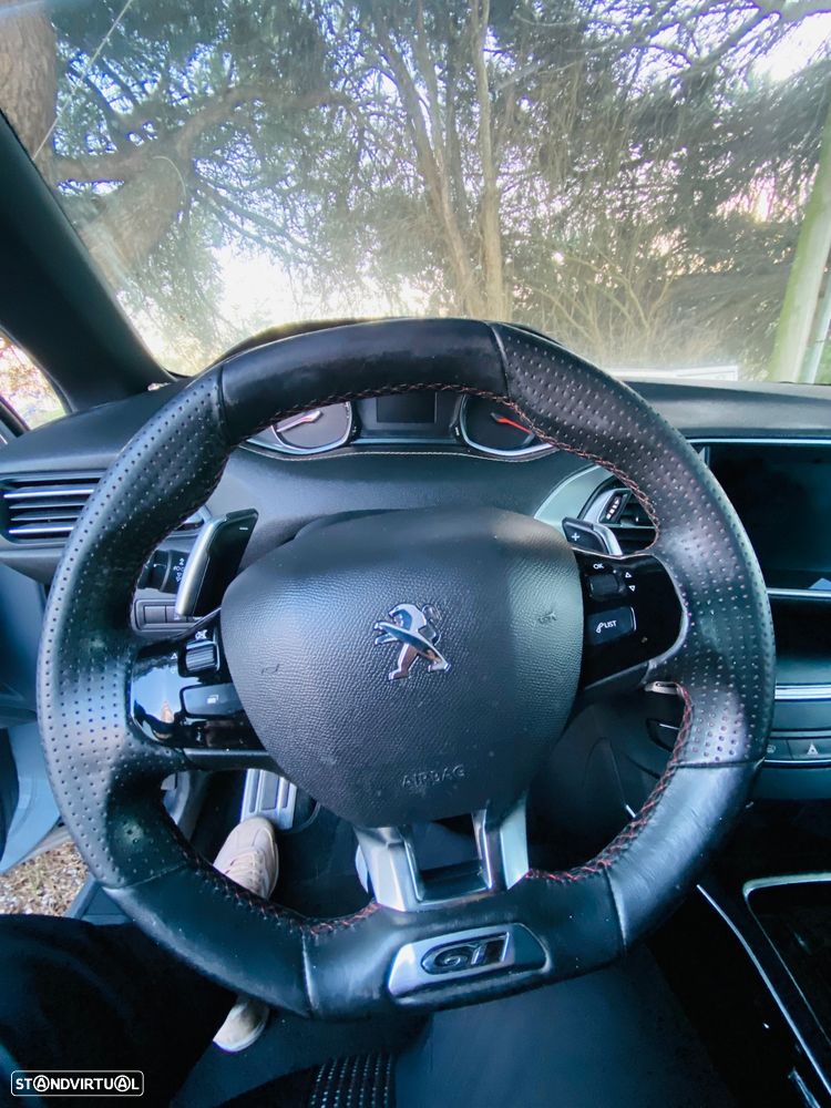 Peugeot 308 SW 1.5 BlueHDi GT EAT8 - 12