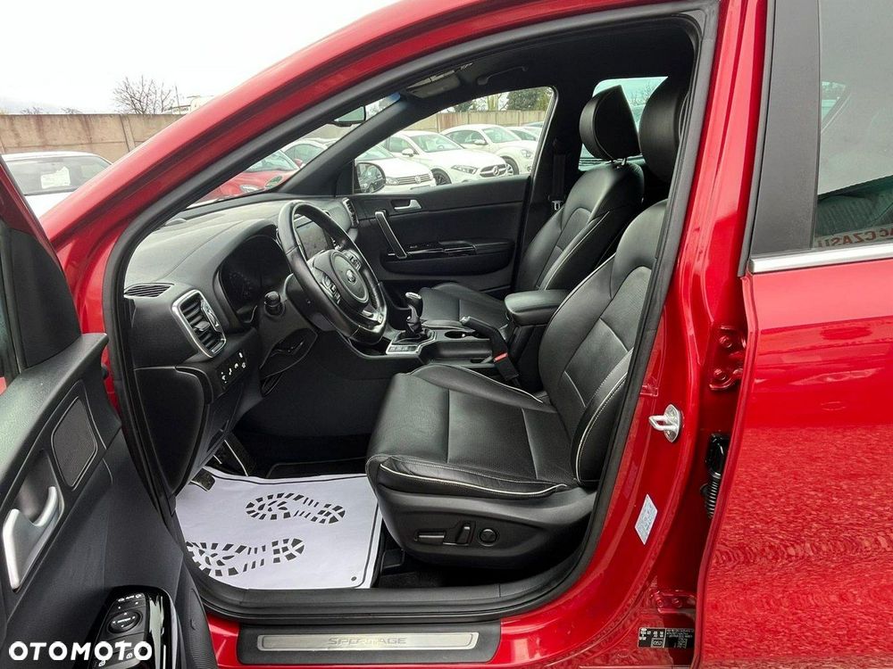 Kia Sportage 2,0 CRDI AWD GT Line - 7