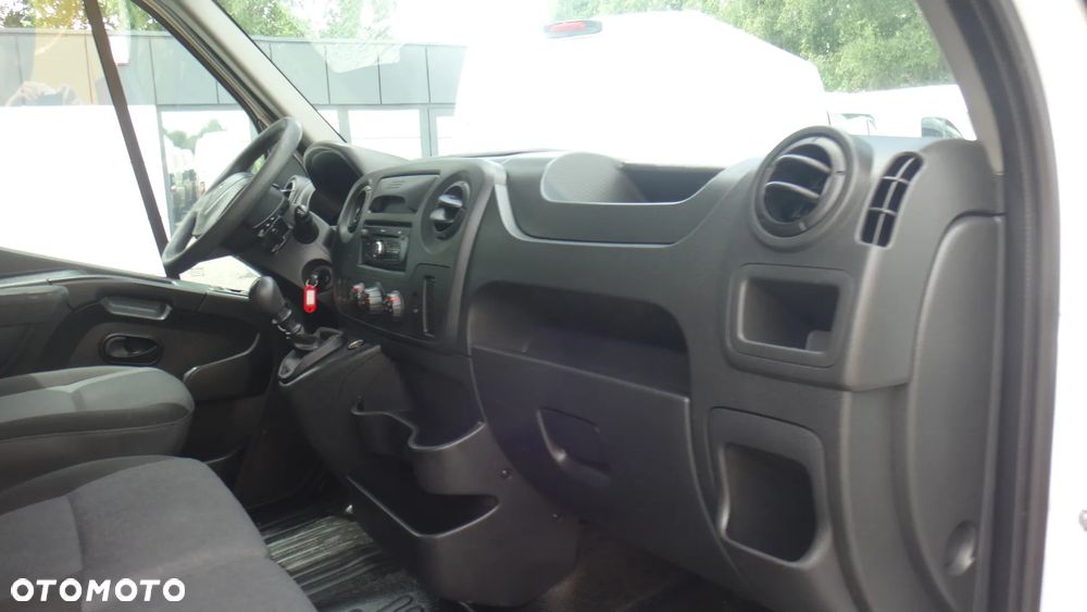 Renault Master - 11