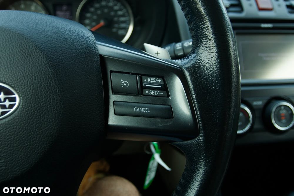 Subaru XV 2.0i Lineartronic Exclusive + - 16
