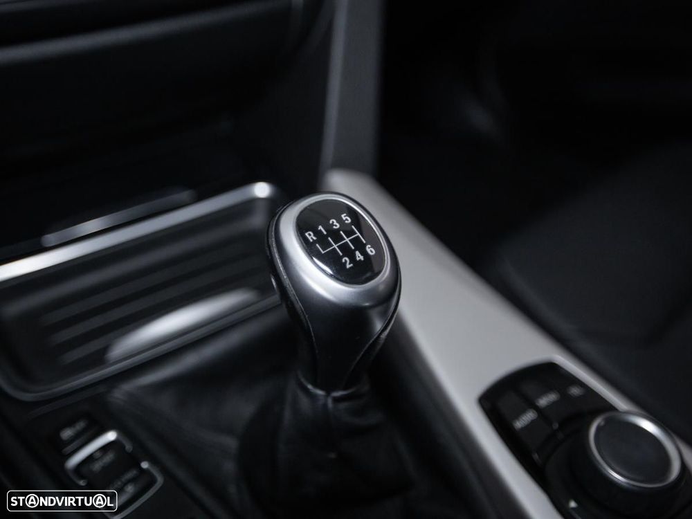 BMW 318 - 23