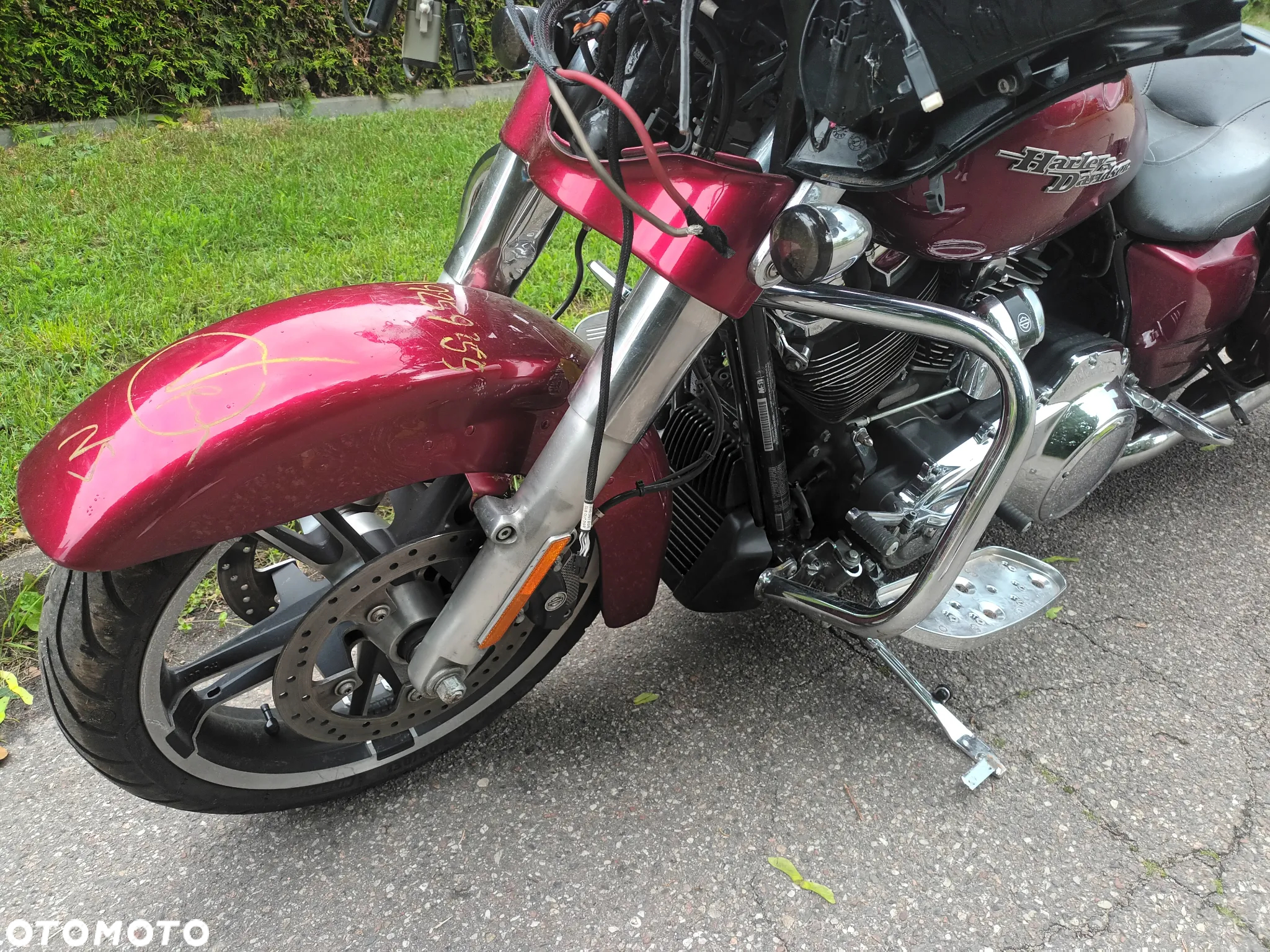 Harley-Davidson Touring Street Glide - 13