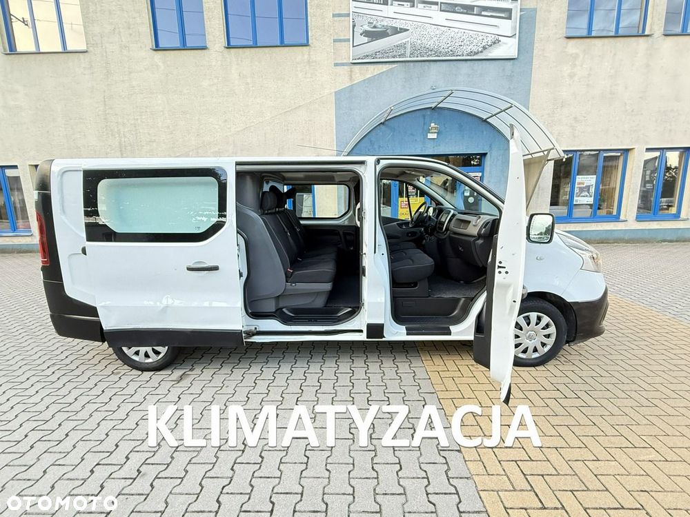 Renault Trafic - 1