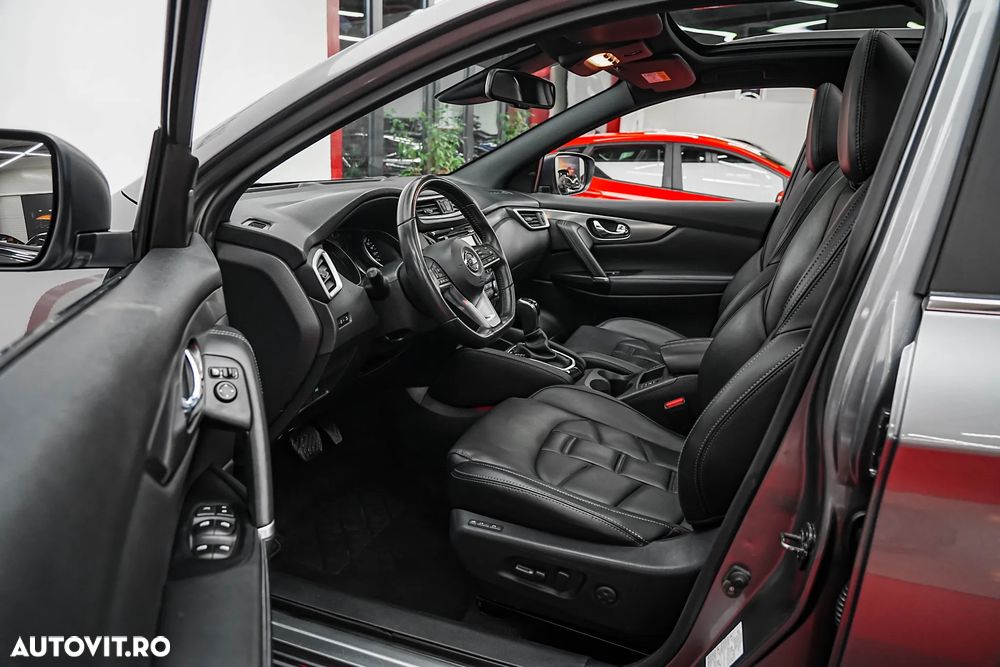 Nissan Qashqai 1.2 DIG-T Start/Stop X-TRONIC Tekna - 4