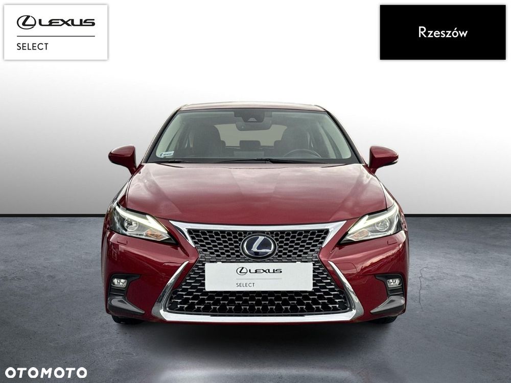 Lexus CT - 8