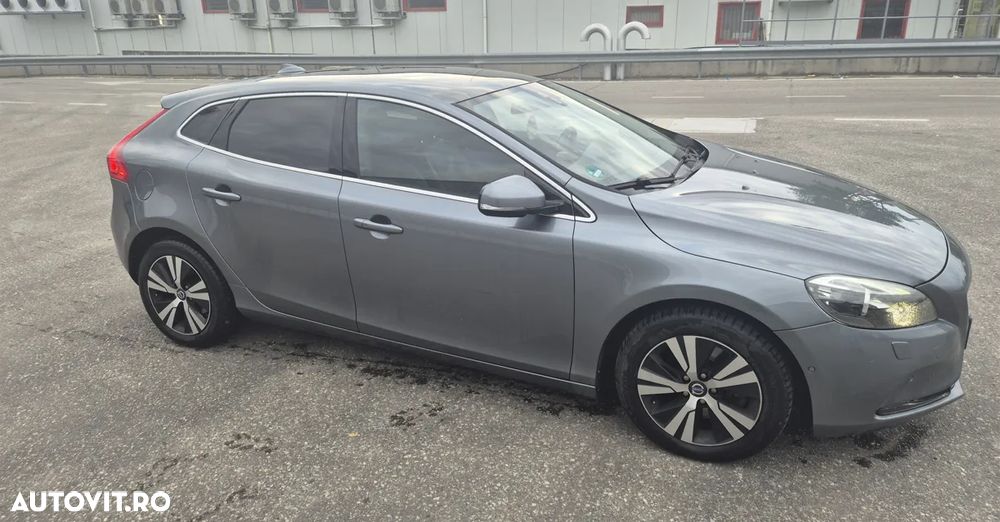 Volvo V40 D4 Summum - 20