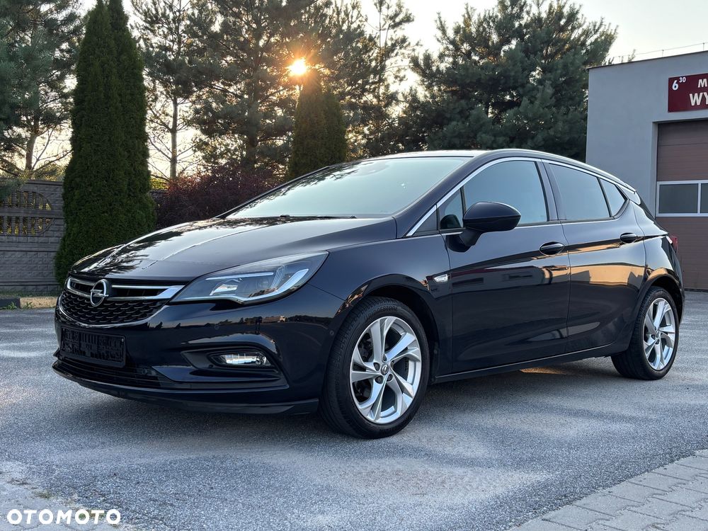 Opel Astra - 1
