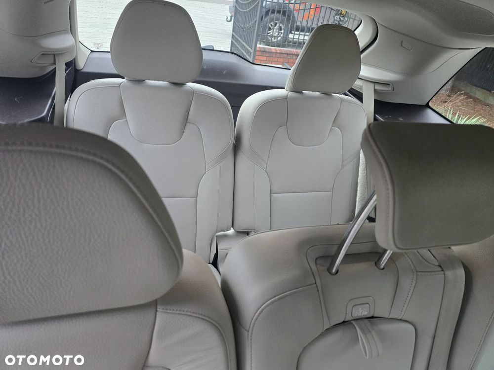 Volvo XC 90 D4 Geartronic Momentum - 8