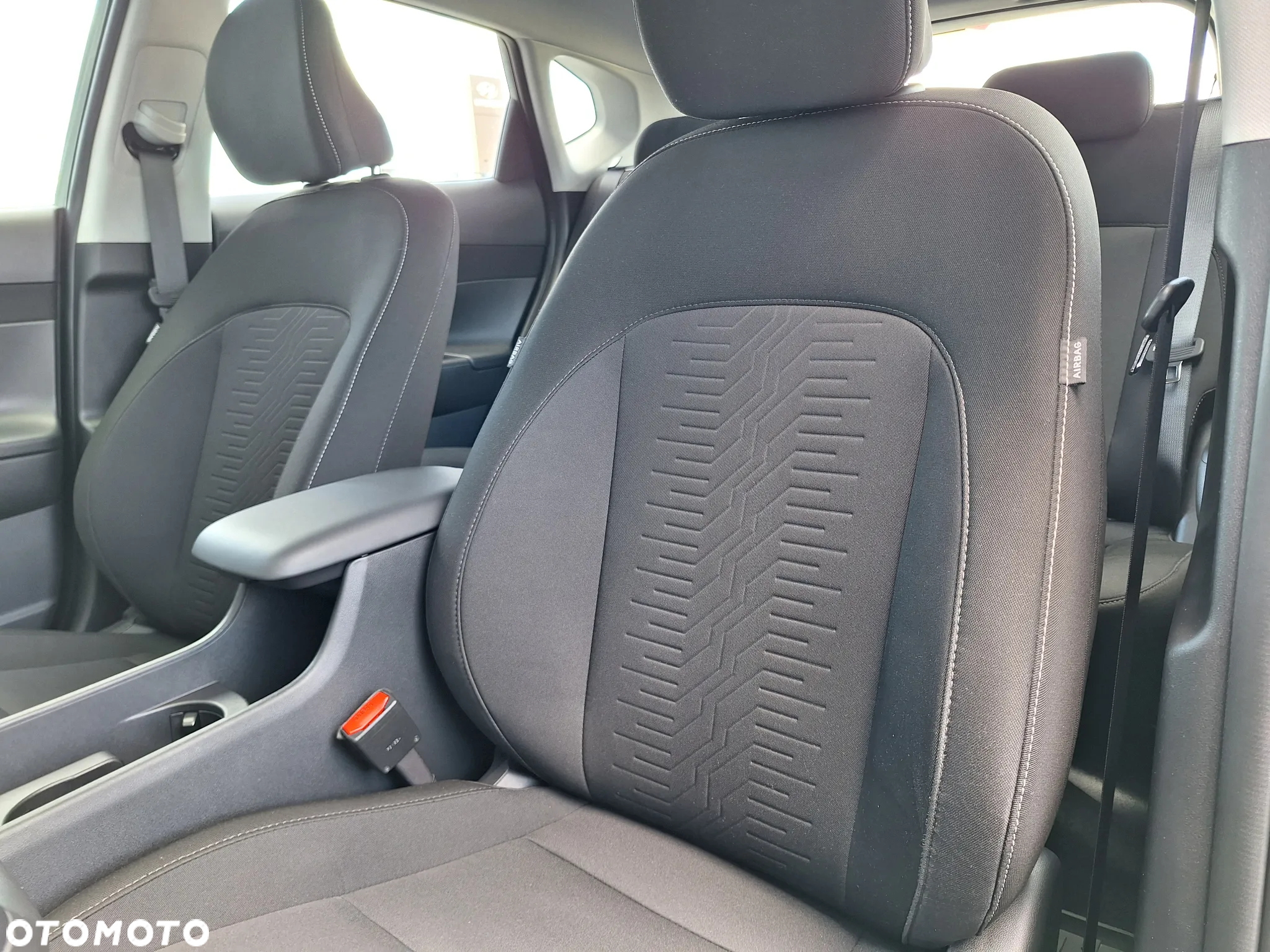 Hyundai Kona - 10