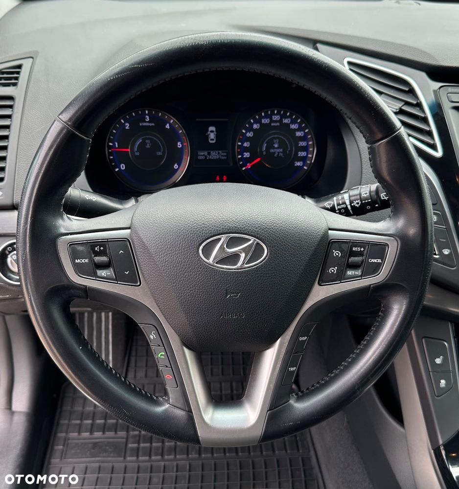 Hyundai i40 i40cw 1.7 CRDi Premium - 16