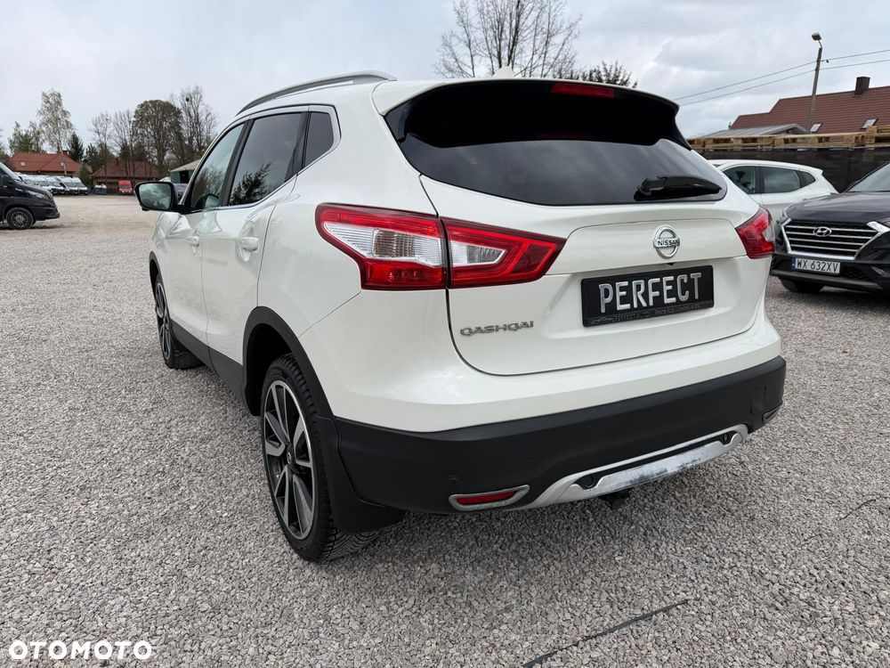 Nissan Qashqai 1.6 DCi Tekna EU6 - 8