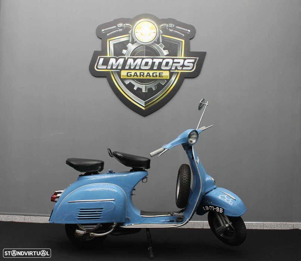 Piaggio Vespa Super - 1