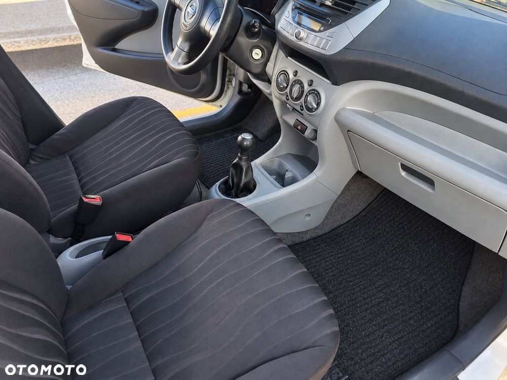 Nissan Pixo 1.0 Visia - 10