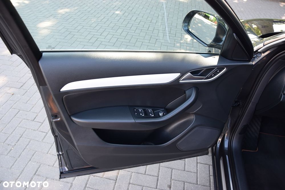 Audi Q3 2.0 TDI Quattro S tronic sport - 25