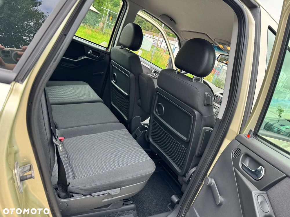 Opel Meriva 1.4 Essentia - 31