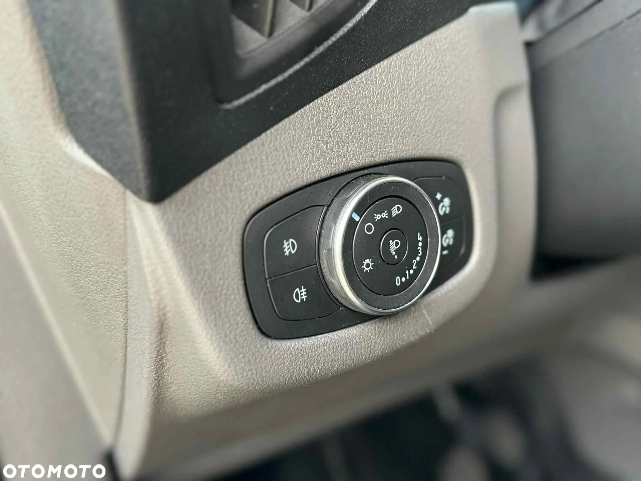 Ford Transit Connect 240 L2 Trend - 39