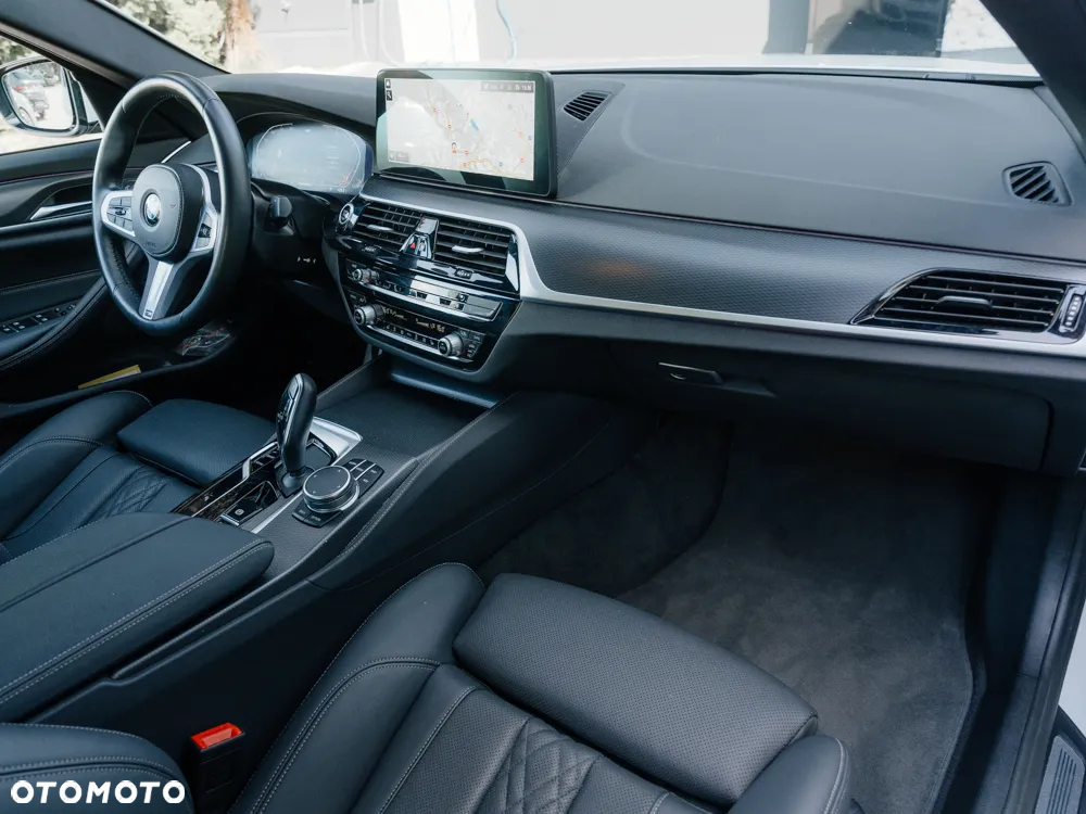 BMW Seria 5 - 8
