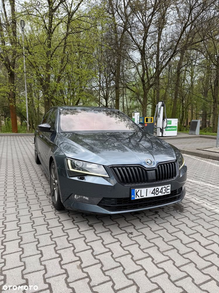 Skoda Superb 2.0 TSI Sportline DSG - 1