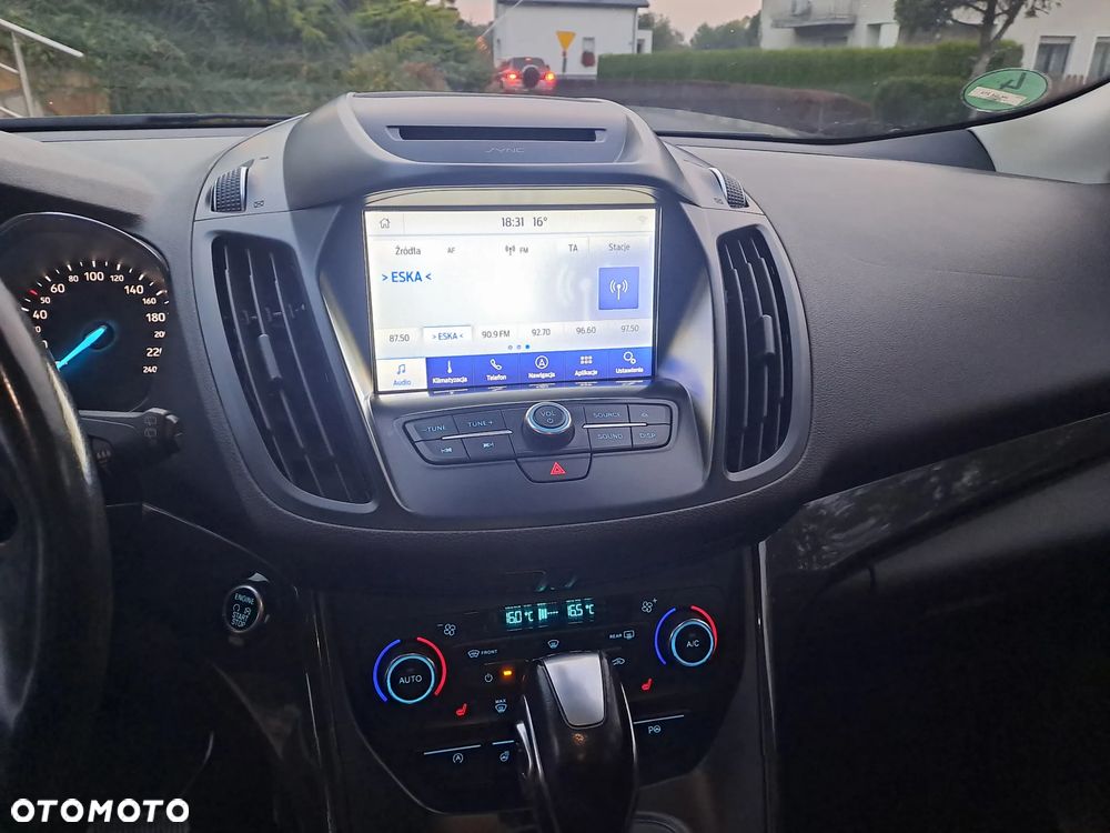 Ford Kuga 2.0 TDCi 4WD Titanium Plus - 15