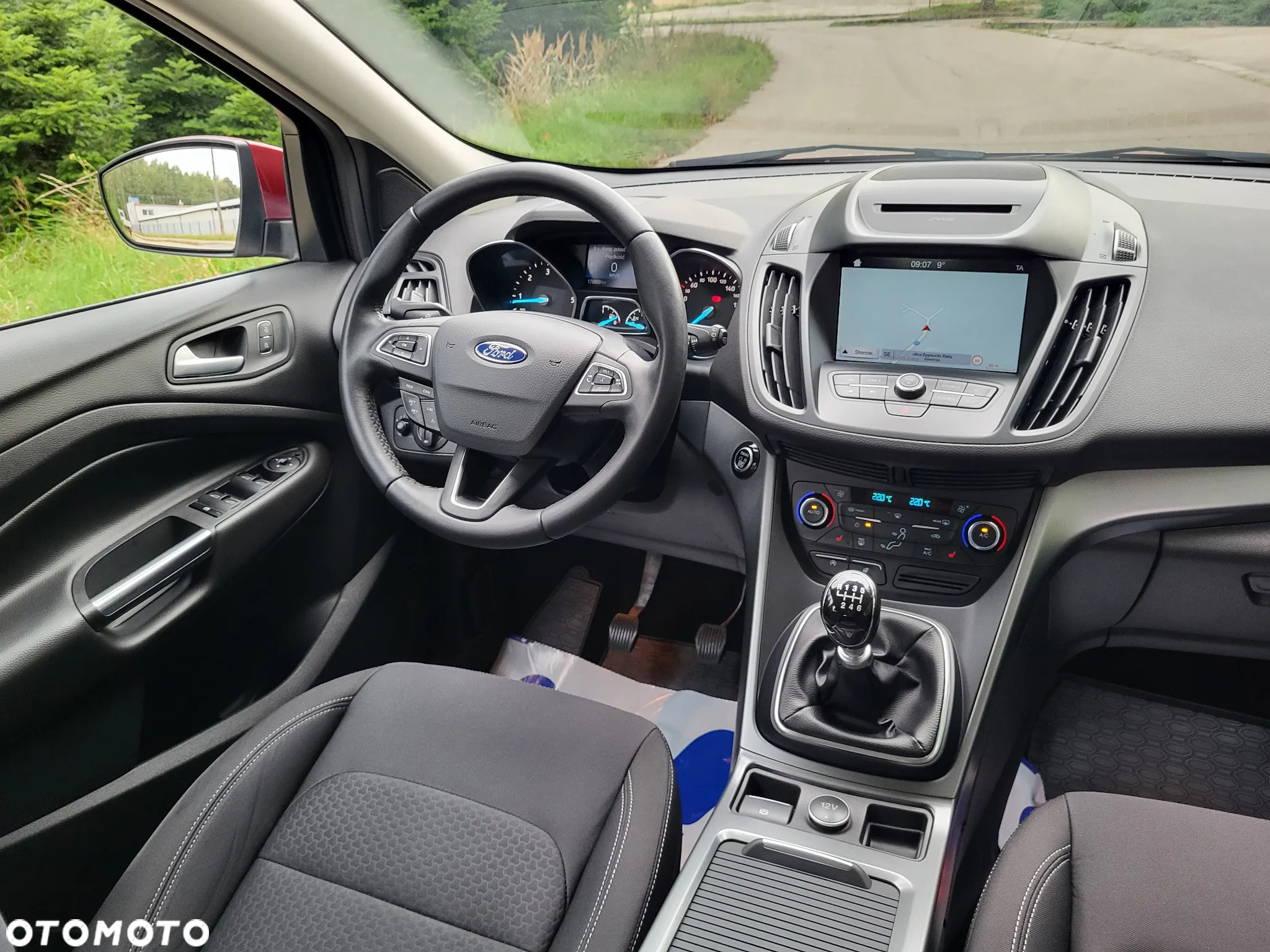 Ford Kuga 2.0 TDCi 4x4 Cool & Connect - 10