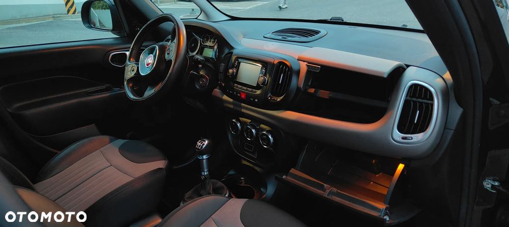Fiat 500L 1.4 T-Jet Lounge - 28