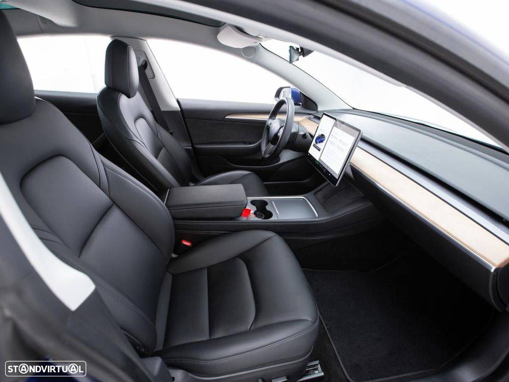Tesla Model 3 Standard Range Plus RWD - 11