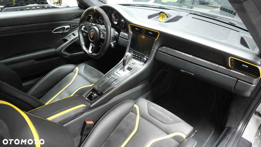 Porsche 911 Turbo S - 9