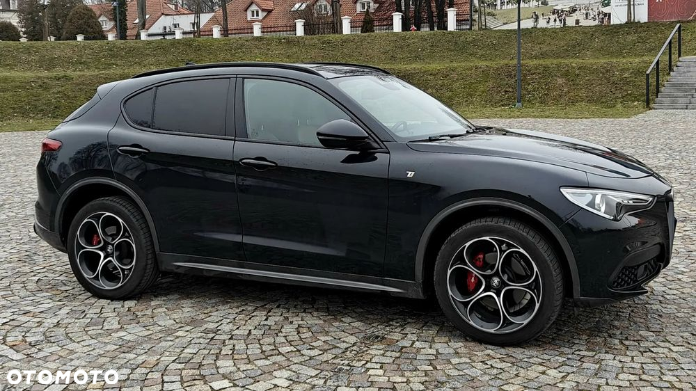 Alfa Romeo Stelvio 2.0 Turbo TI Q4 - 8