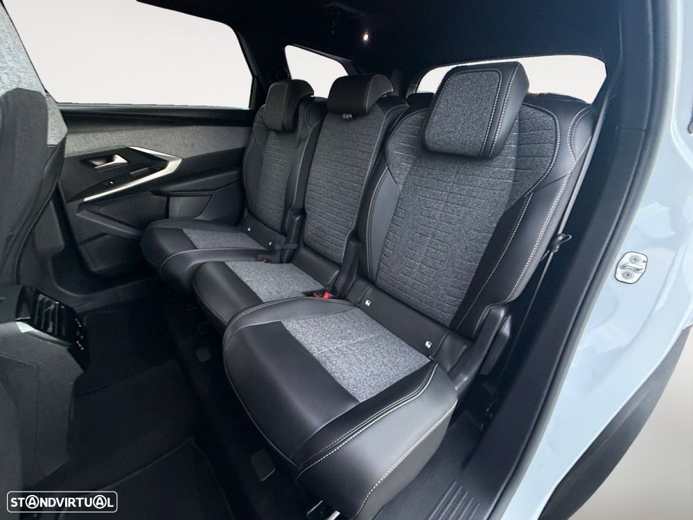 Peugeot 5008 1.2 Hybrid Allure Pack e-DCS6 - 13