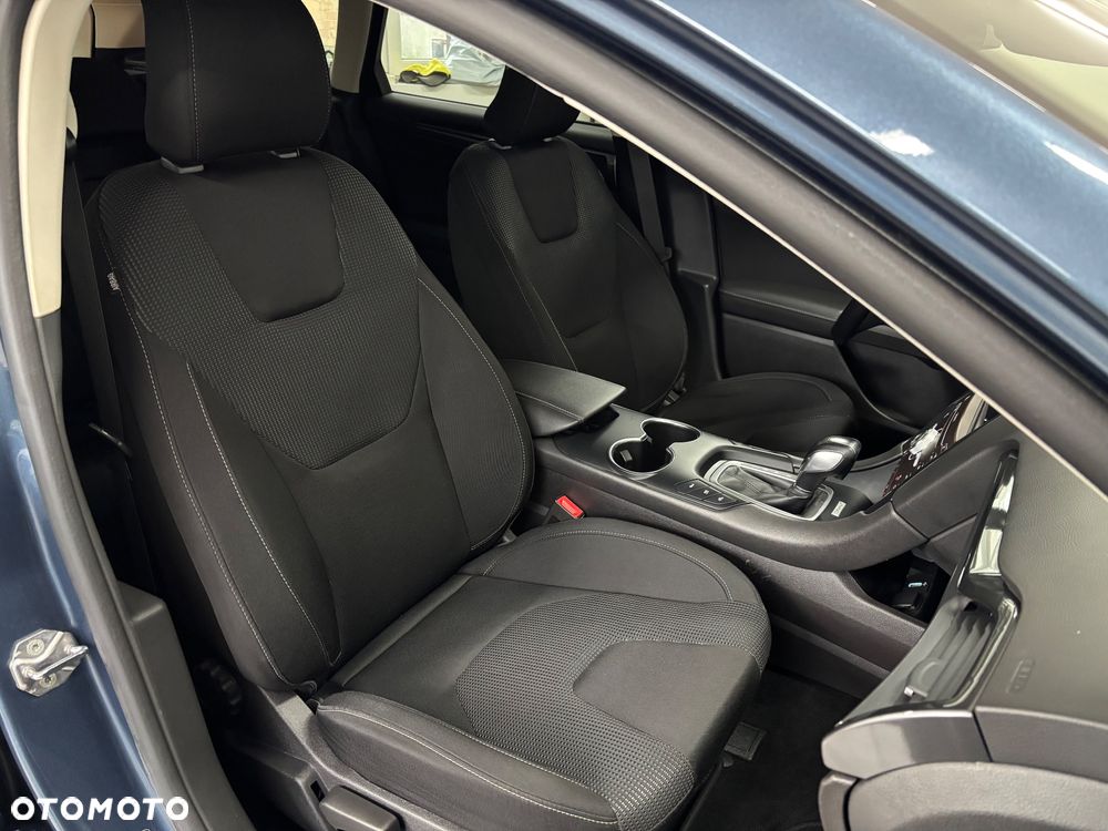 Ford Mondeo 2.0 Ti-VCT Titanium - 20