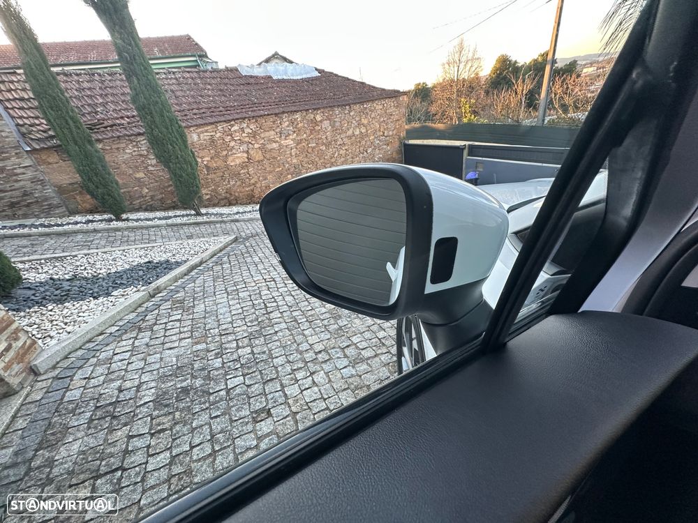 Aiways U5 Premium - 8