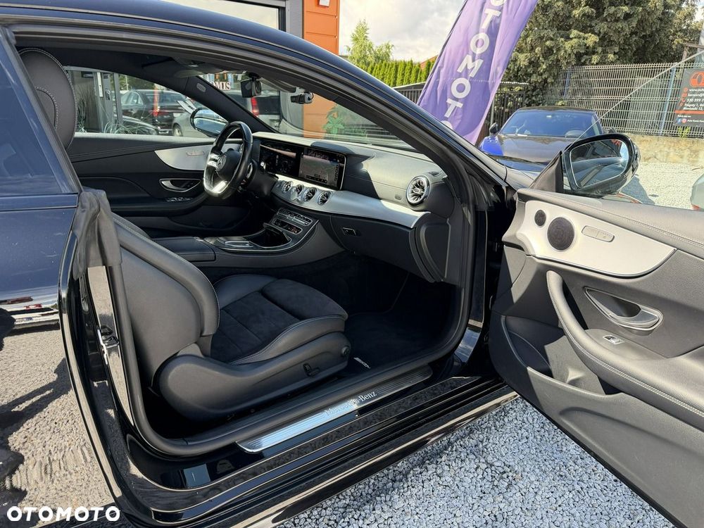 Mercedes-Benz Klasa E 220 d 4-Matic AMG - 23