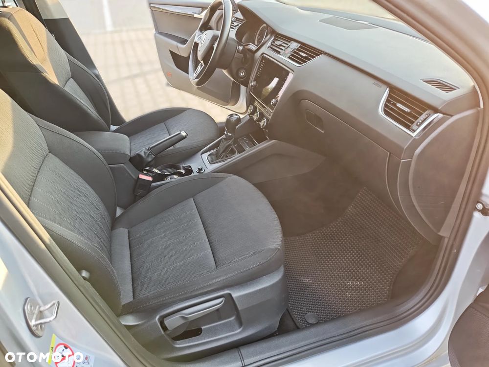 Skoda Octavia 2.0 TSI Clever DSG - 20