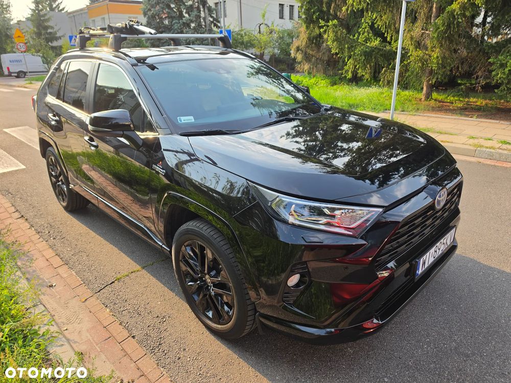 Toyota RAV4 2.5 Hybrid Black Edition by JBL 4x4 - 8