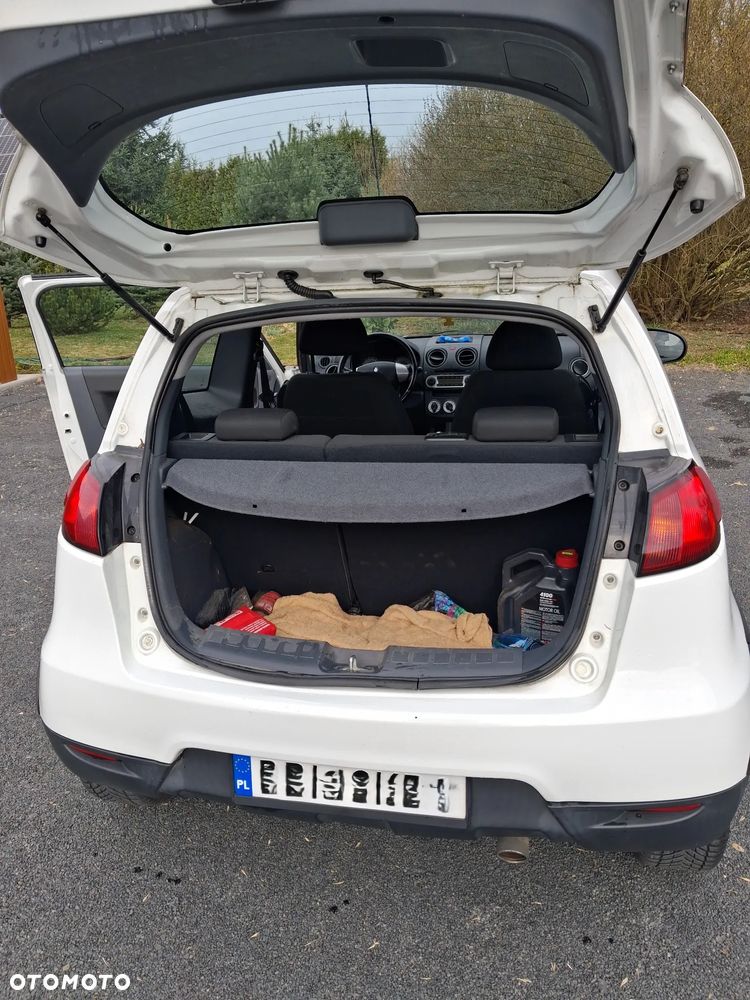 Mitsubishi Colt - 11