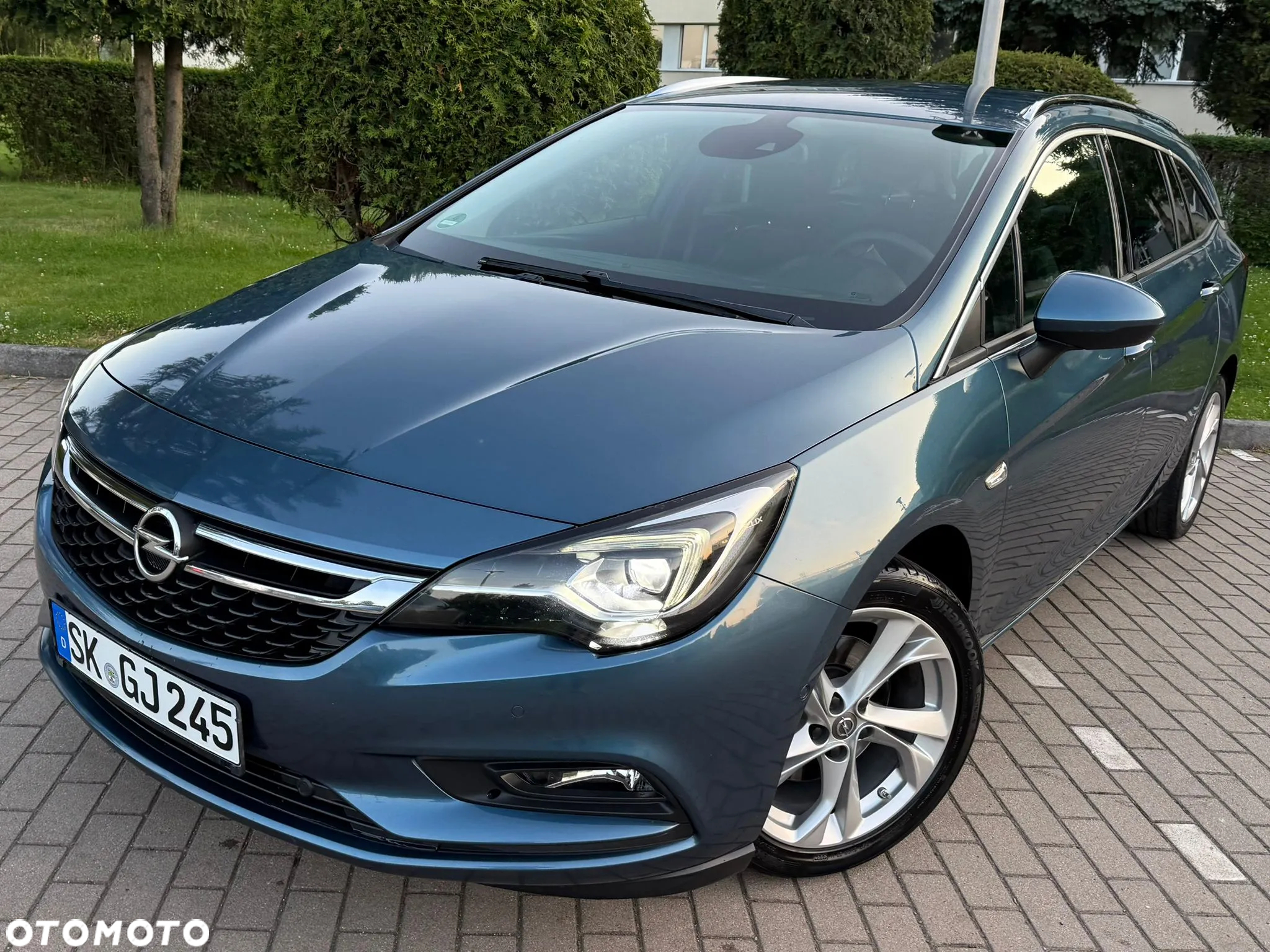 Opel Astra V 1.6 CDTI Elite S&S - 12