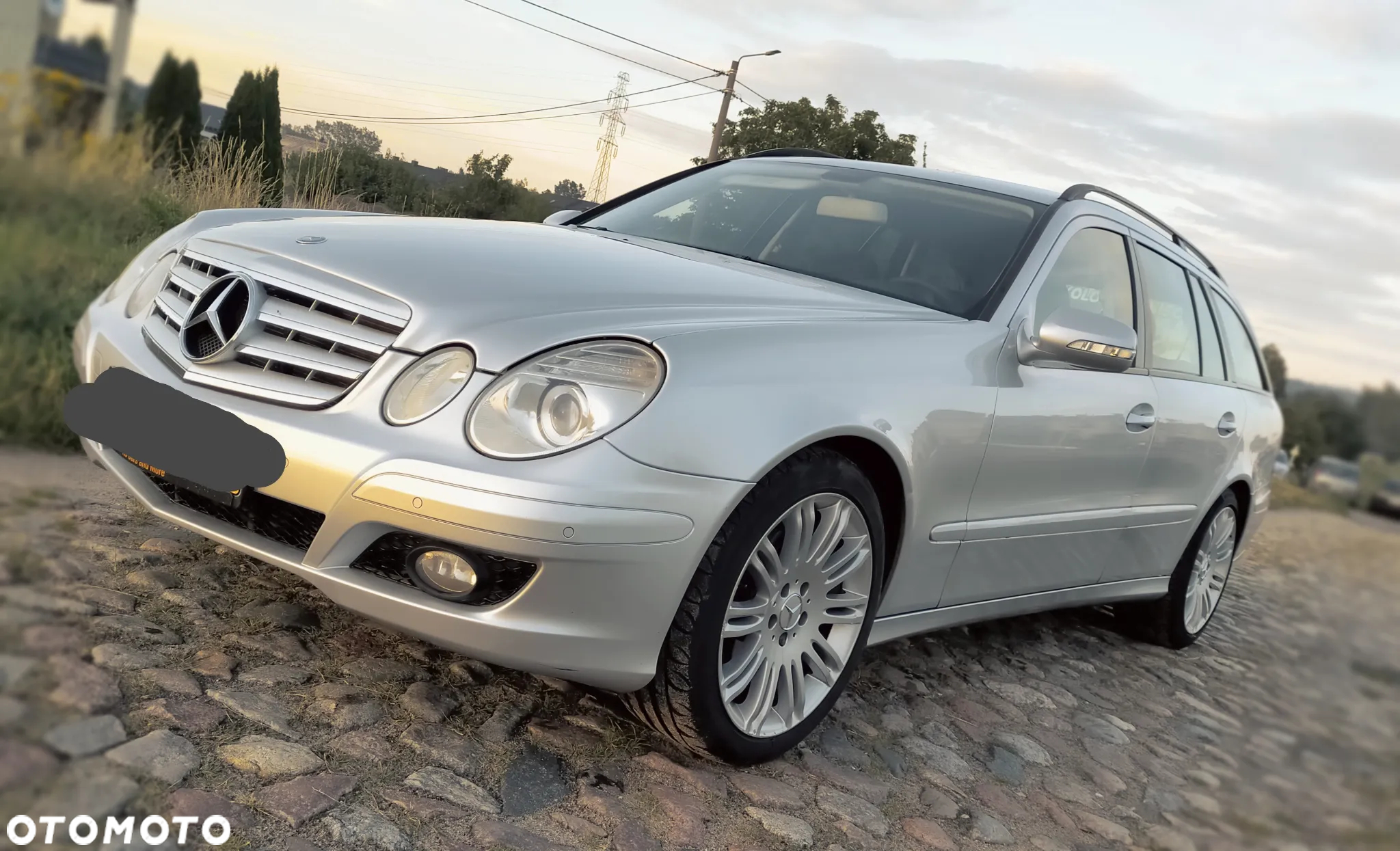 Mercedes-Benz Klasa E 220 T CDI Elegance DPF - 5