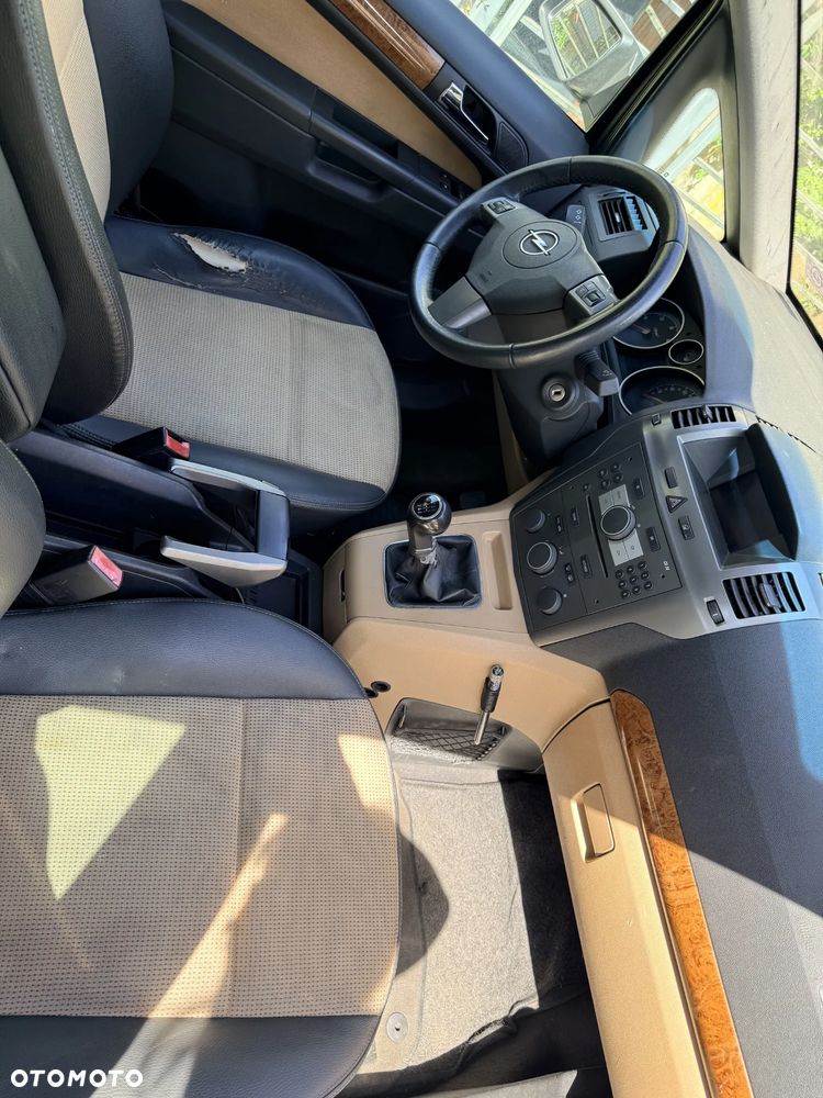 Opel Zafira 1.9 CDTI Enjoy - 17