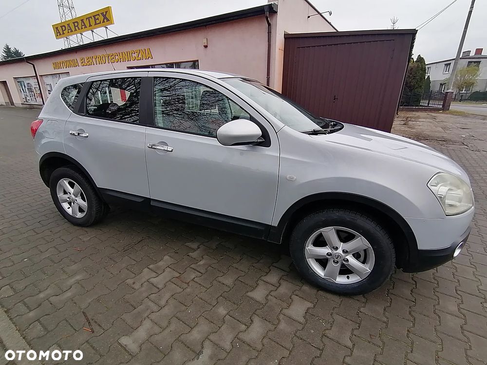 Nissan Qashqai 2.0 dCi DPF acenta - 7