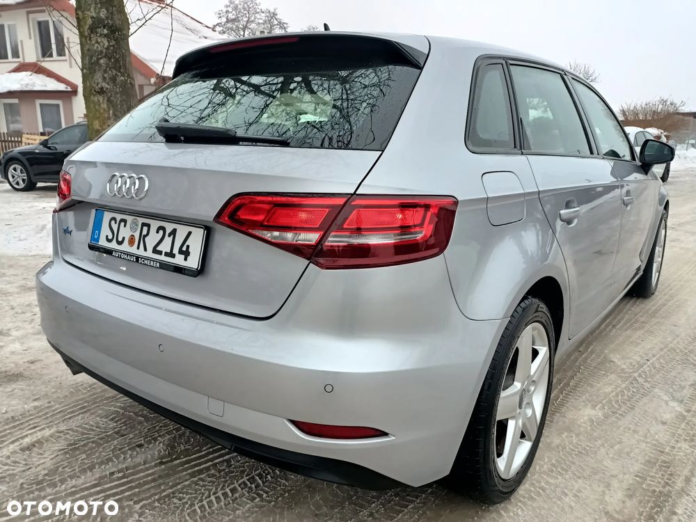 Audi A3 Sportback 35 TDI S tronic - 17