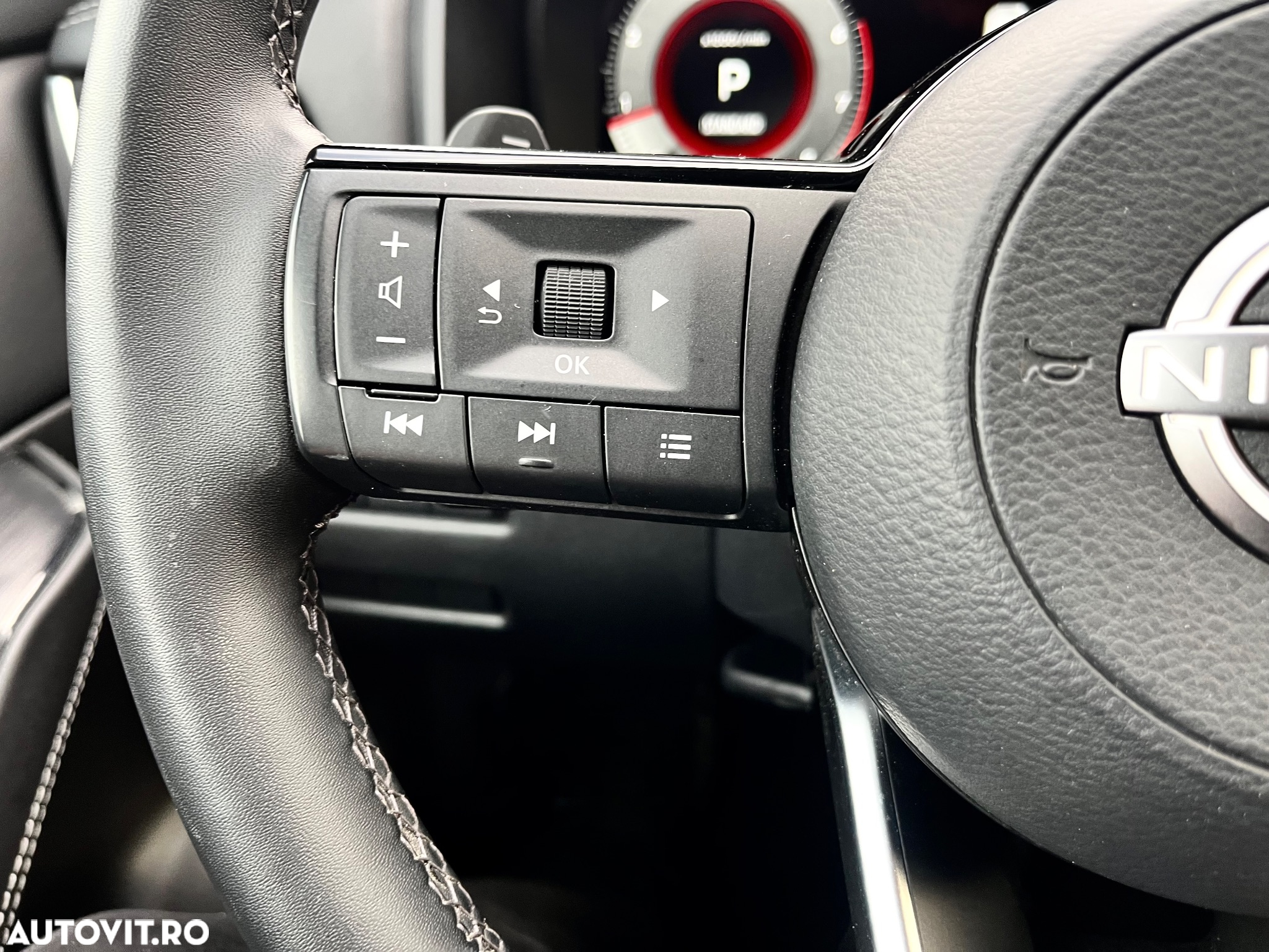Nissan Qashqai 1.3 l Mild-Hybrid X-Tronic N-Connecta - 28