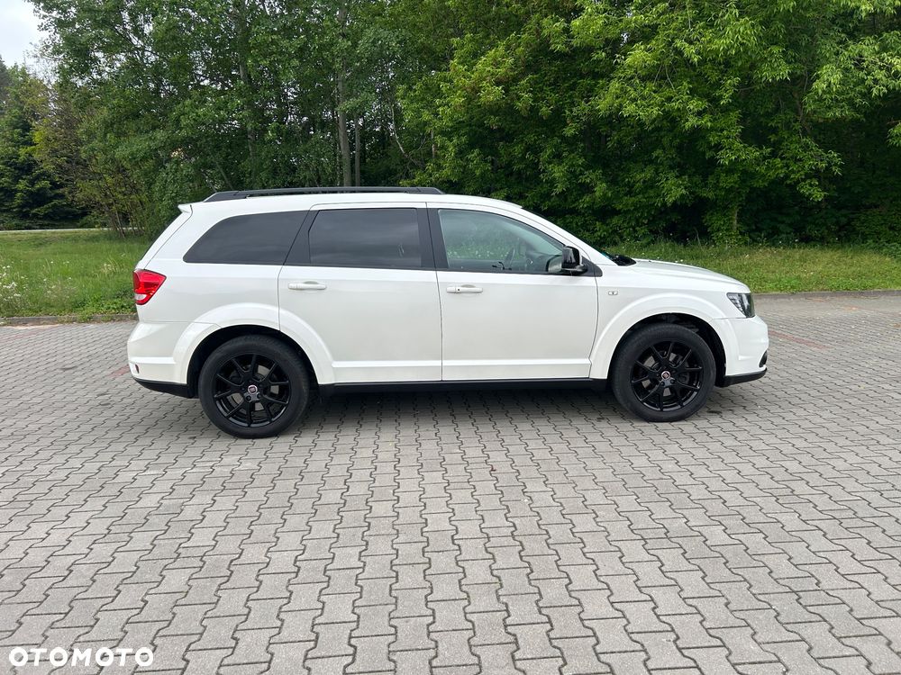 Fiat Freemont 2.0 Multijet 16V DPF Automatik Allrad Black Code - 23