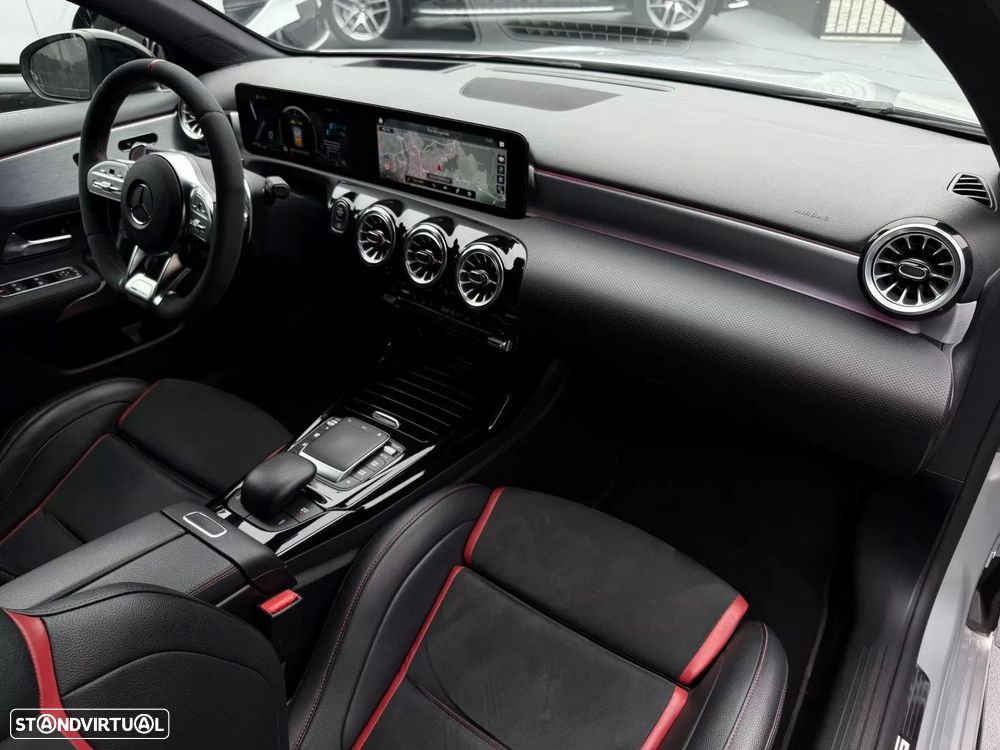Mercedes-Benz A 45 AMG S 4Matic+ Speedshift DCT 8G - 18