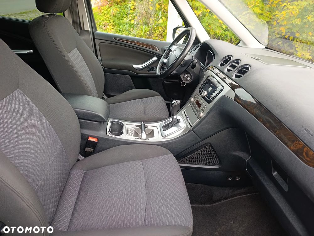 Ford Galaxy 2.0 TDCi DPF Titanium - 21