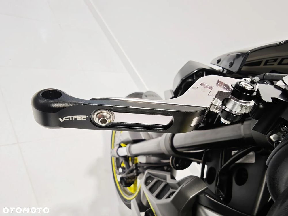 Yamaha MT - 15