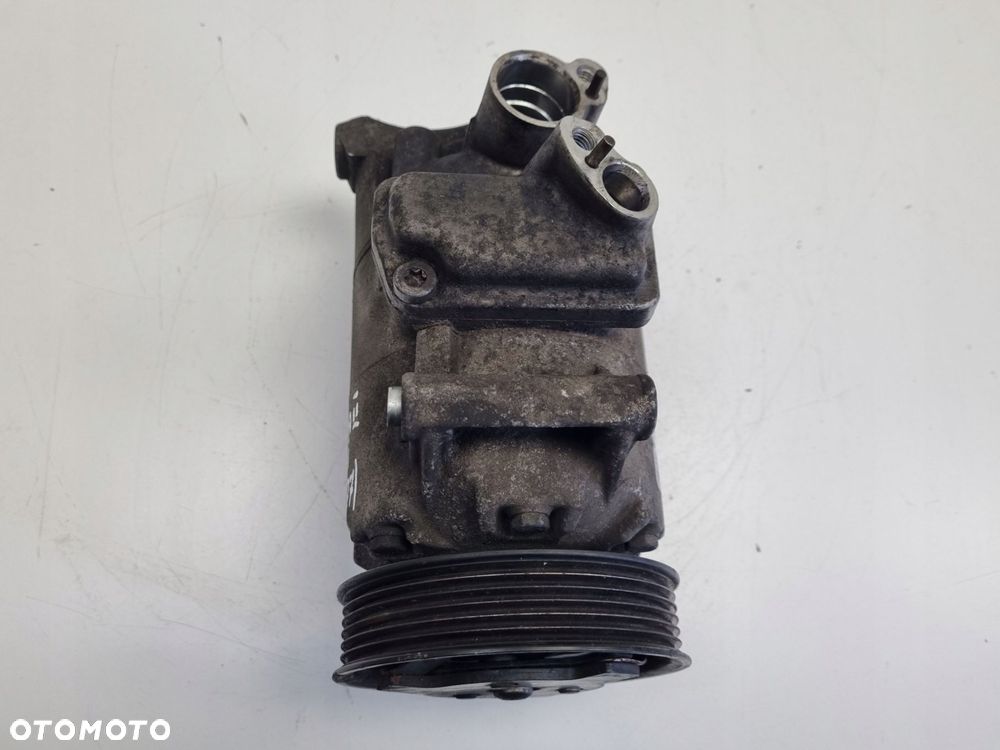SPRĘŻARKA KLIMATYZACJI VW Golf VI 2.0 TDI _ pompa 5N0820803A - 4