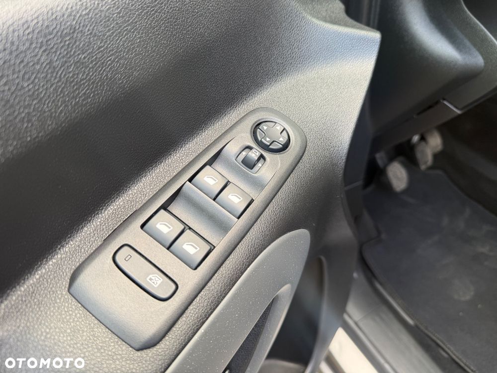 Citroën Berlingo M 1.2 PureTech Shine S&S - 17