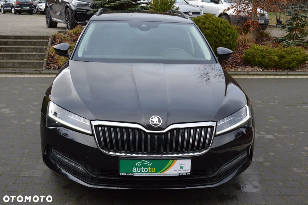 Skoda Superb 2.0 TDI SCR Sportline DSG - 12